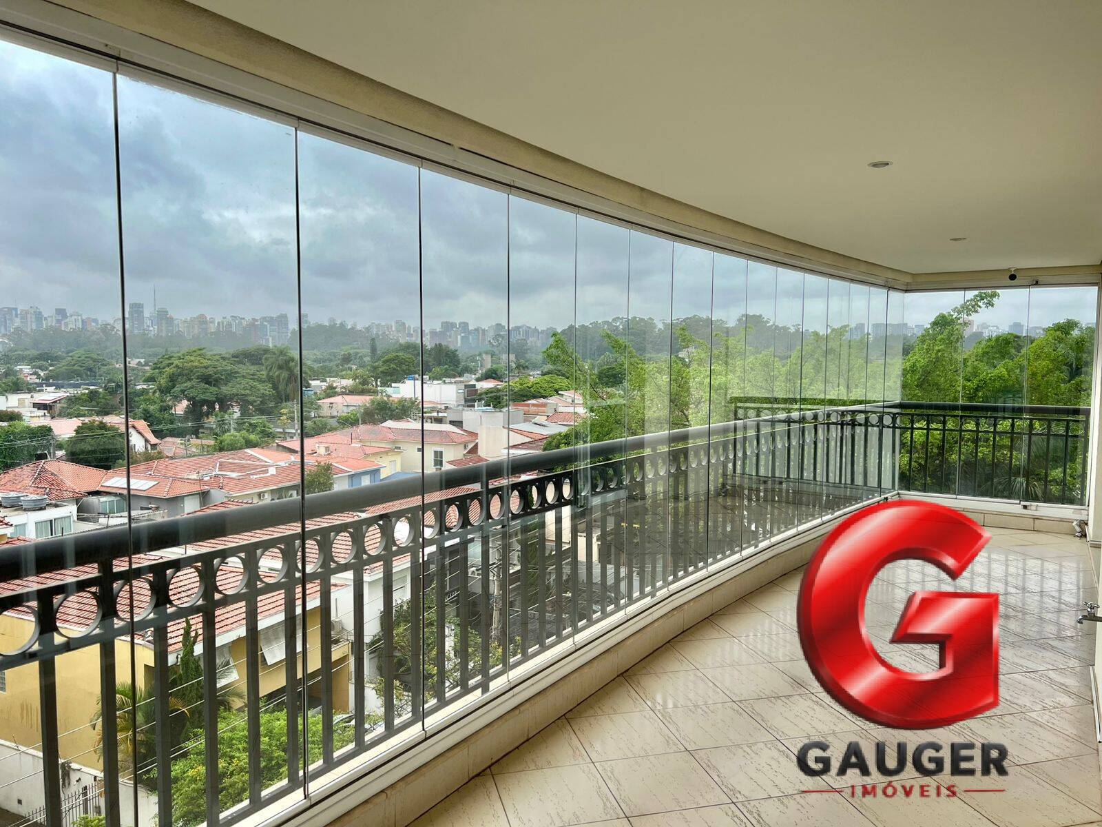 Apartamento, 4 quartos, 213 m² - Foto 2