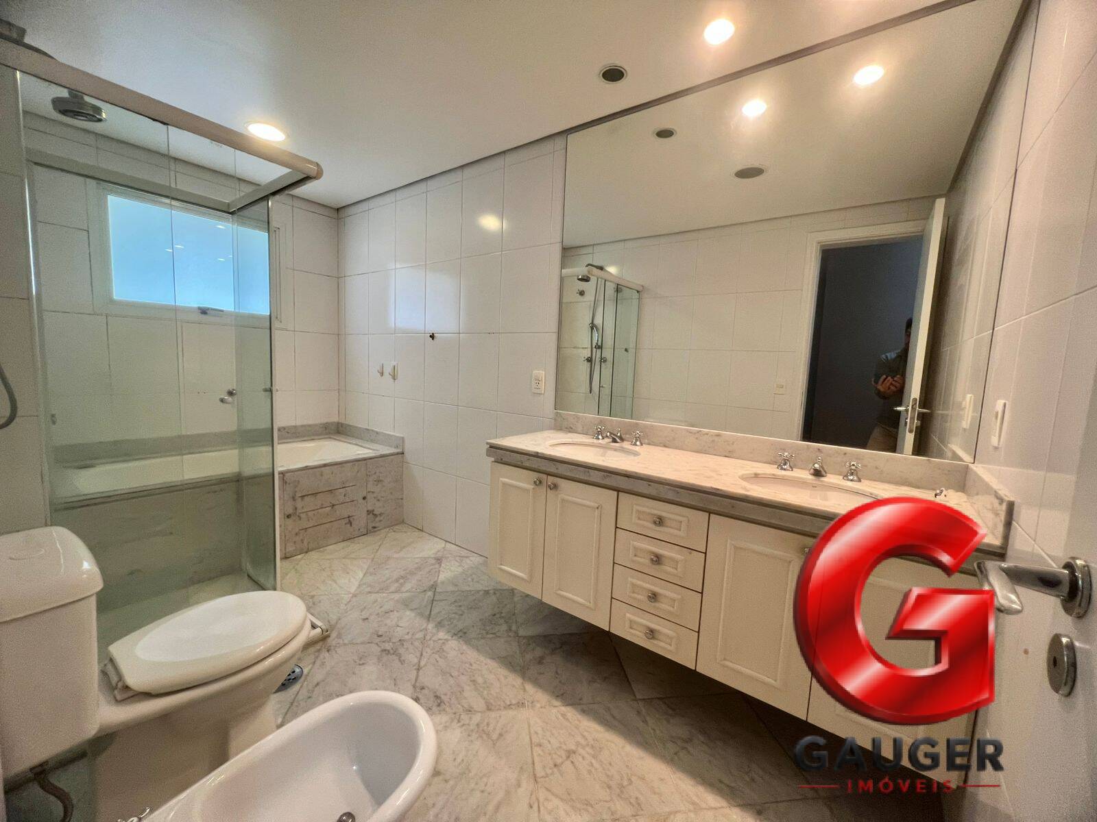 Apartamento, 4 quartos, 213 m² - Foto 34