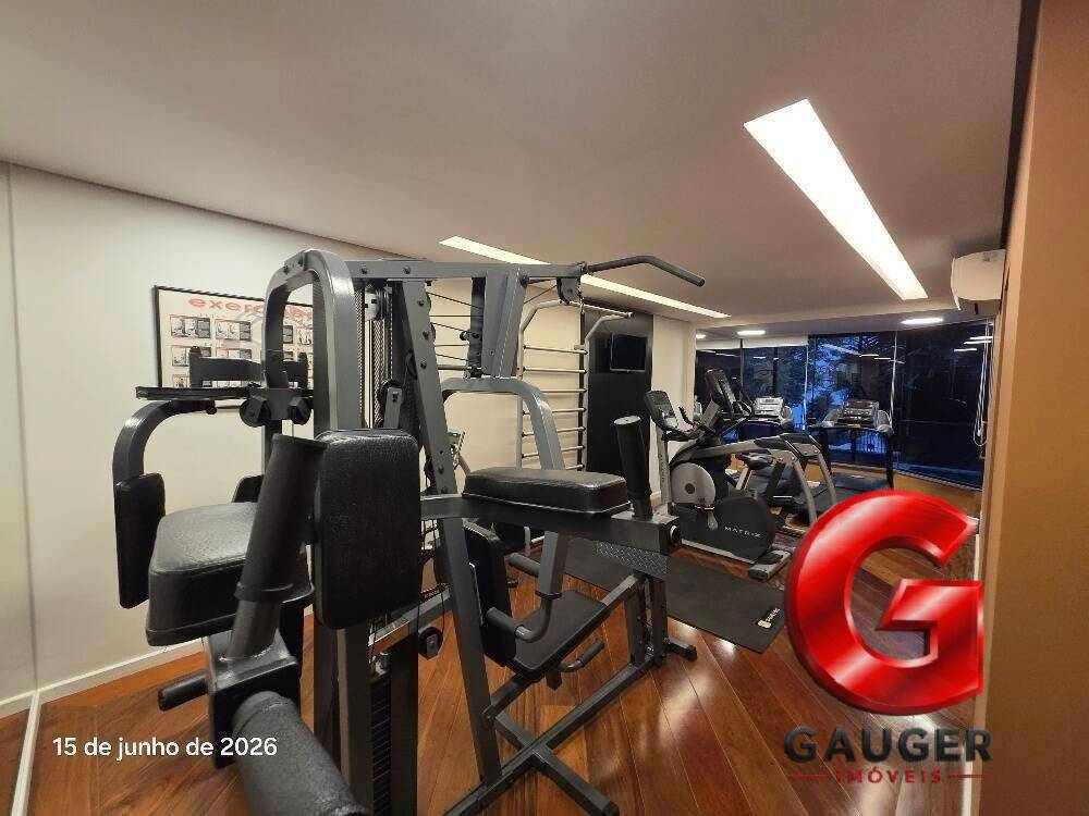 Apartamento, 3 quartos, 130 m² - Foto 3