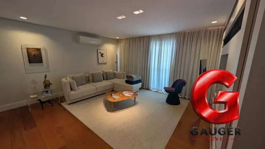 Apartamento, 4 quartos, 187 m² - Foto 4