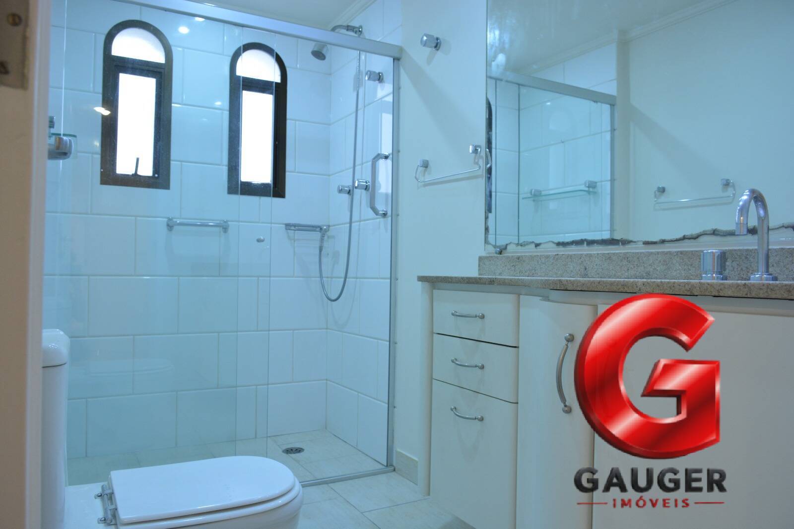 Apartamento, 3 quartos, 152 m² - Foto 2