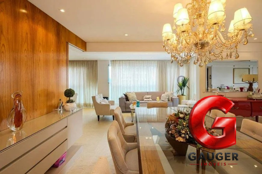 Apartamento, 3 quartos, 210 m² - Foto 4