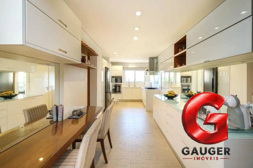 Apartamento, 3 quartos, 210 m² - Foto 16
