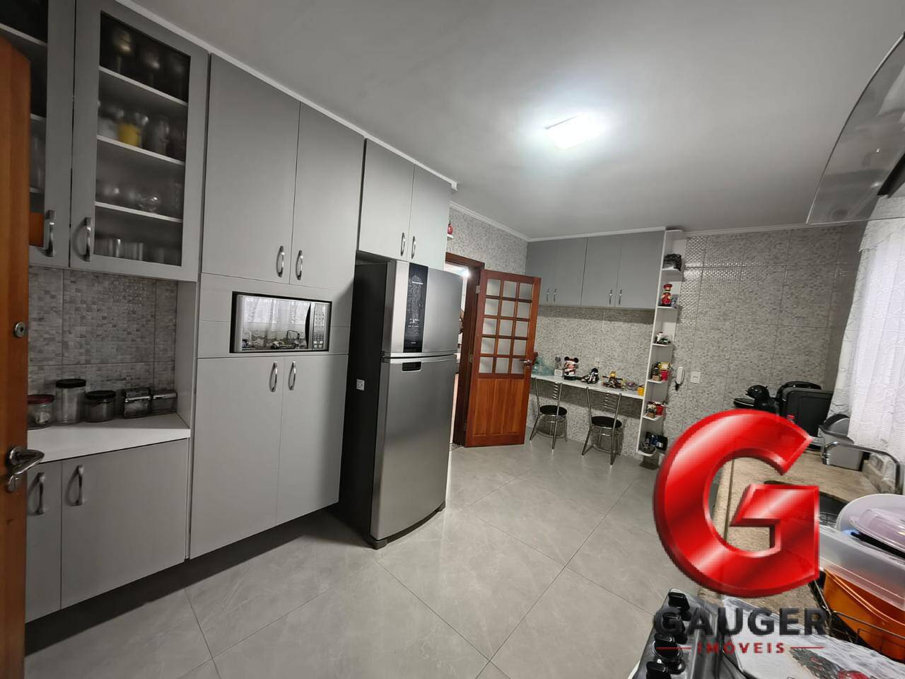 Casa, 3 quartos, 250 m² - Foto 21