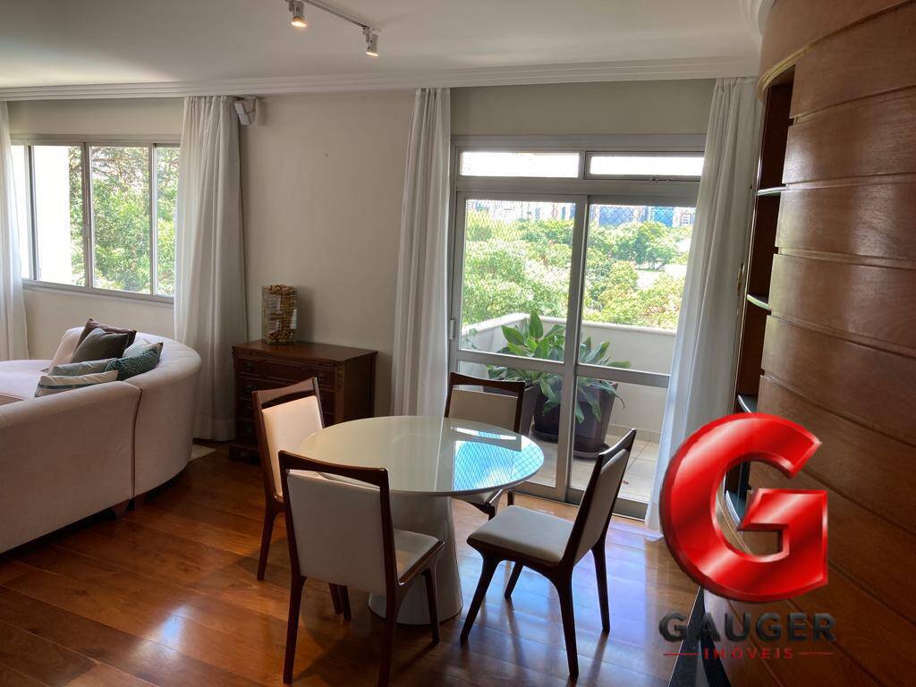 Apartamento, 4 quartos, 222 m² - Foto 2