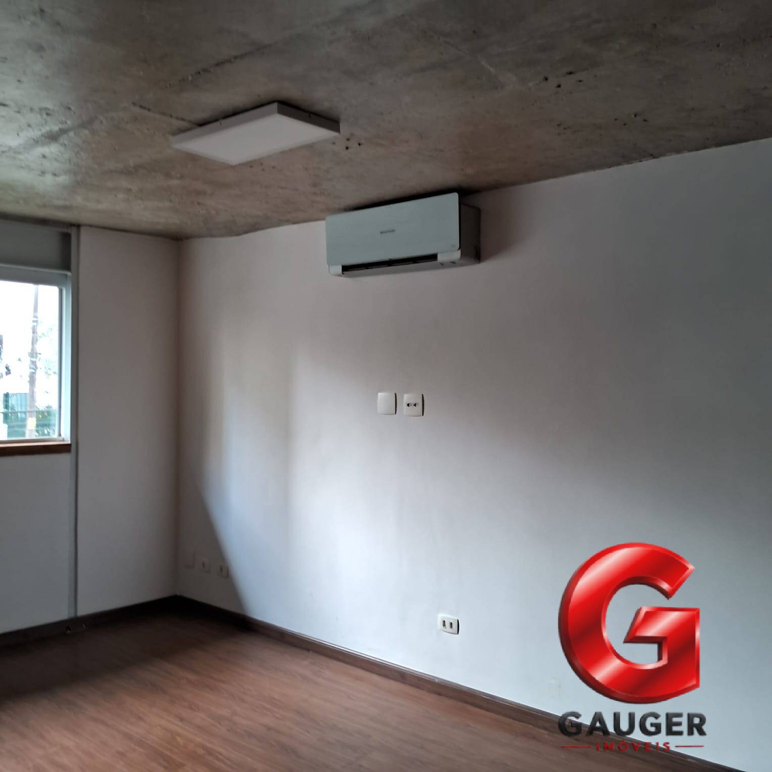 Casa, 6 quartos, 220 m² - Foto 4