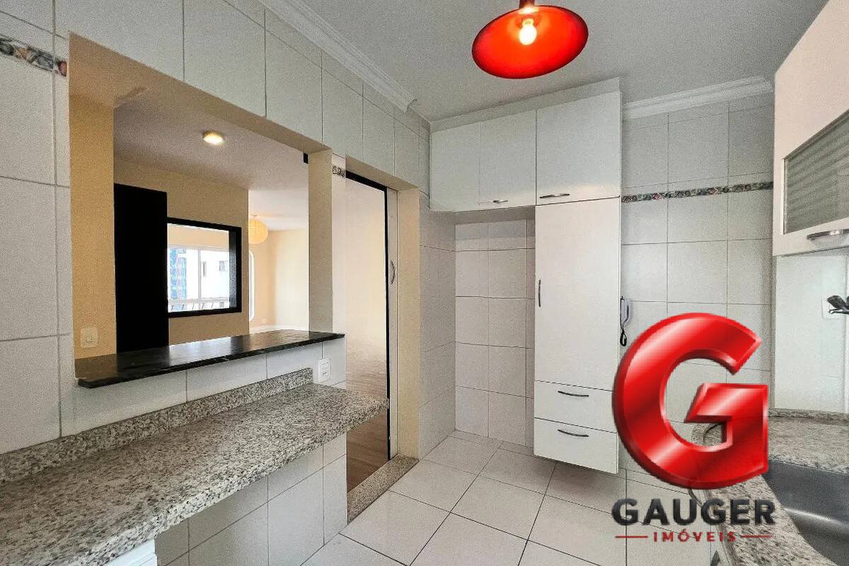 Apartamento, 3 quartos, 126 m² - Foto 4