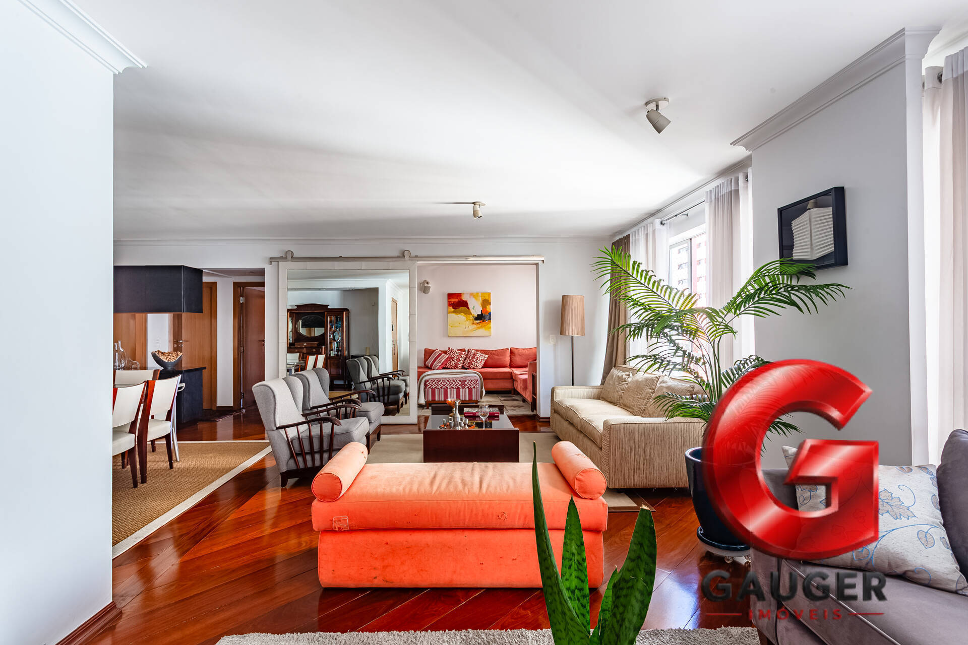 Apartamento, 3 quartos, 230 m² - Foto 1