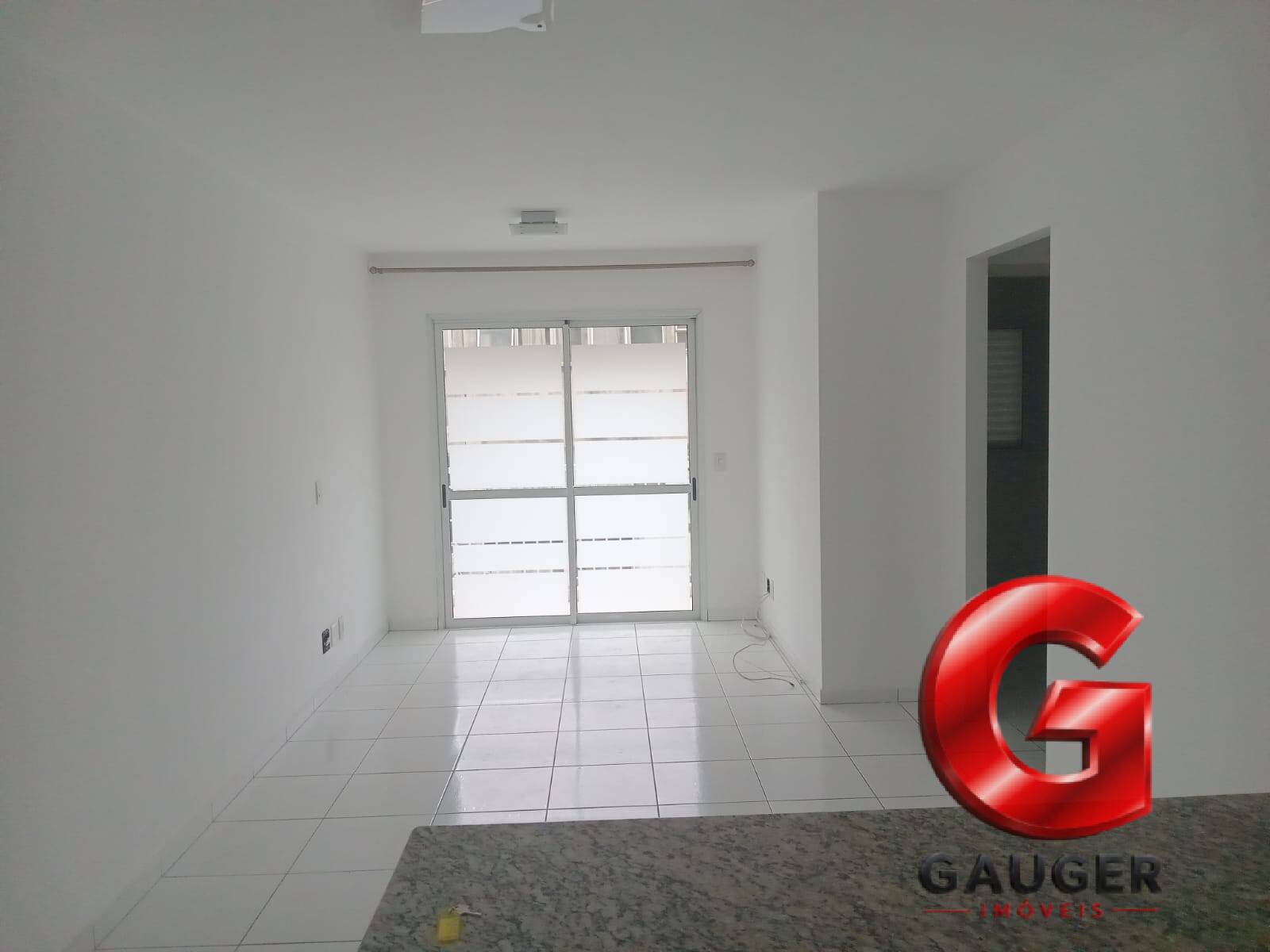 Apartamento, 2 quartos, 75 m² - Foto 1
